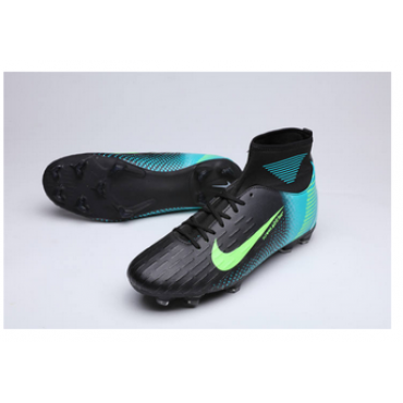 Ground Soccer Shoes